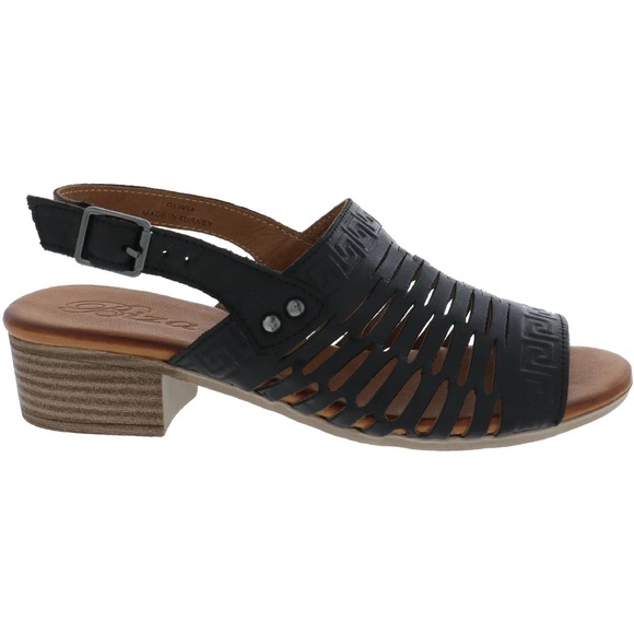 Brand new size 39 (US 8-8.5) Biza Olivia sandals. Soft genuine black leather. - Picture 2 of 11